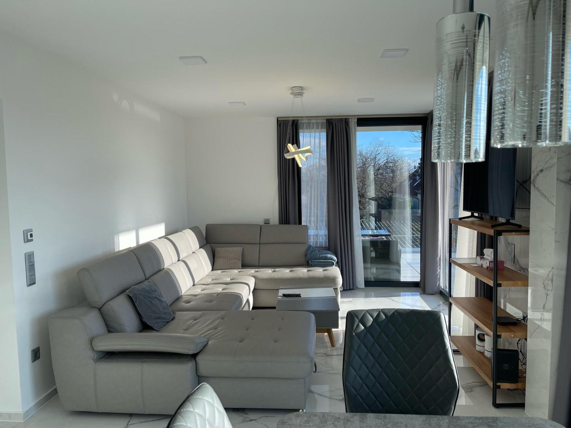 Almádiluxusapartman2 Balatonalmadi Bagian luar foto