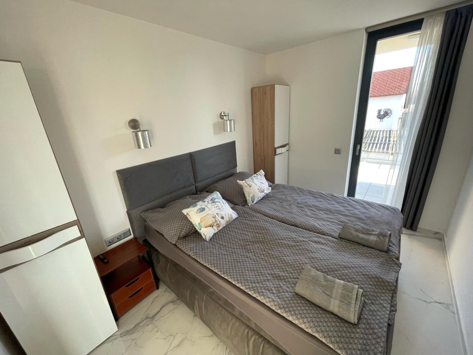 Almádiluxusapartman2 Balatonalmadi Bagian luar foto