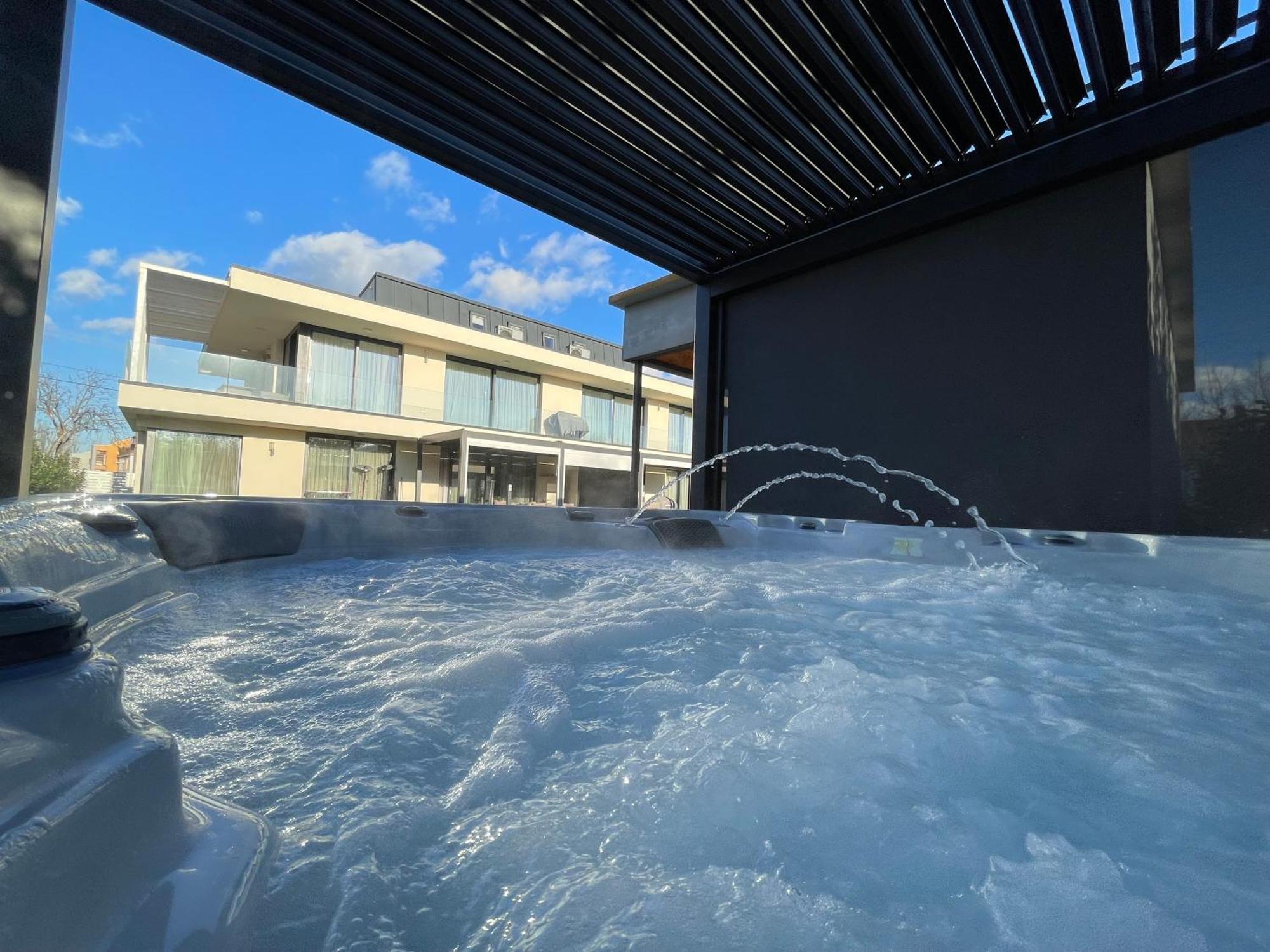 Almádiluxusapartman2 Balatonalmadi Bagian luar foto